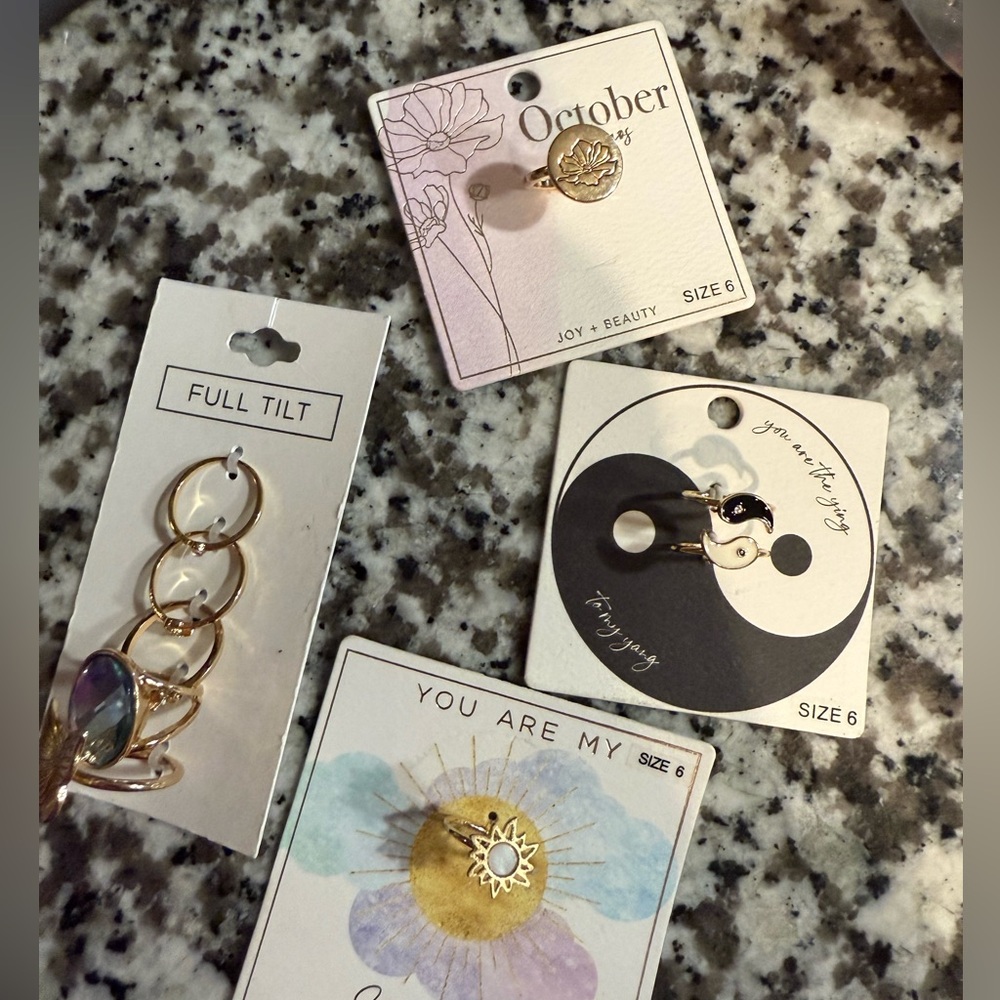 Size 6 bundle of rings